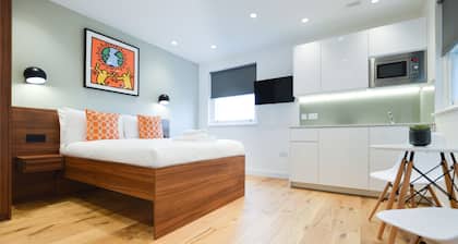 Shepherds Bush Green Serviced Apartments by Concept Apartments