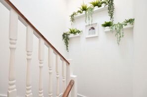 Interior detail - Shepherds Bush Green Serviced Apartments by Concept Apartments (London)