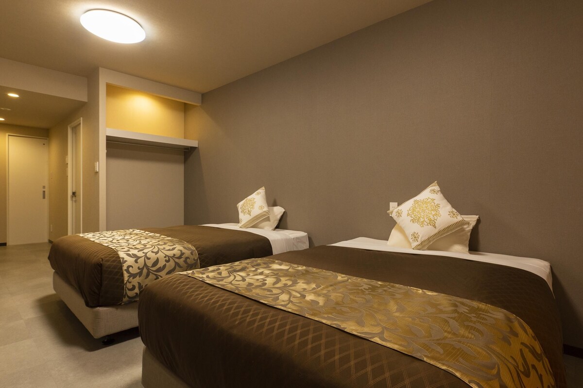 Superior Twin Room [32 m²], Non Smoking