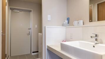 Double Room | Bathroom