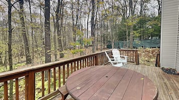 House (3 Bedrooms) | Property amenity