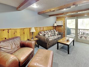 House (3 Bedrooms) | Property amenity - Owl's Retreat by Taylor Made Deep Creek (McHenry)