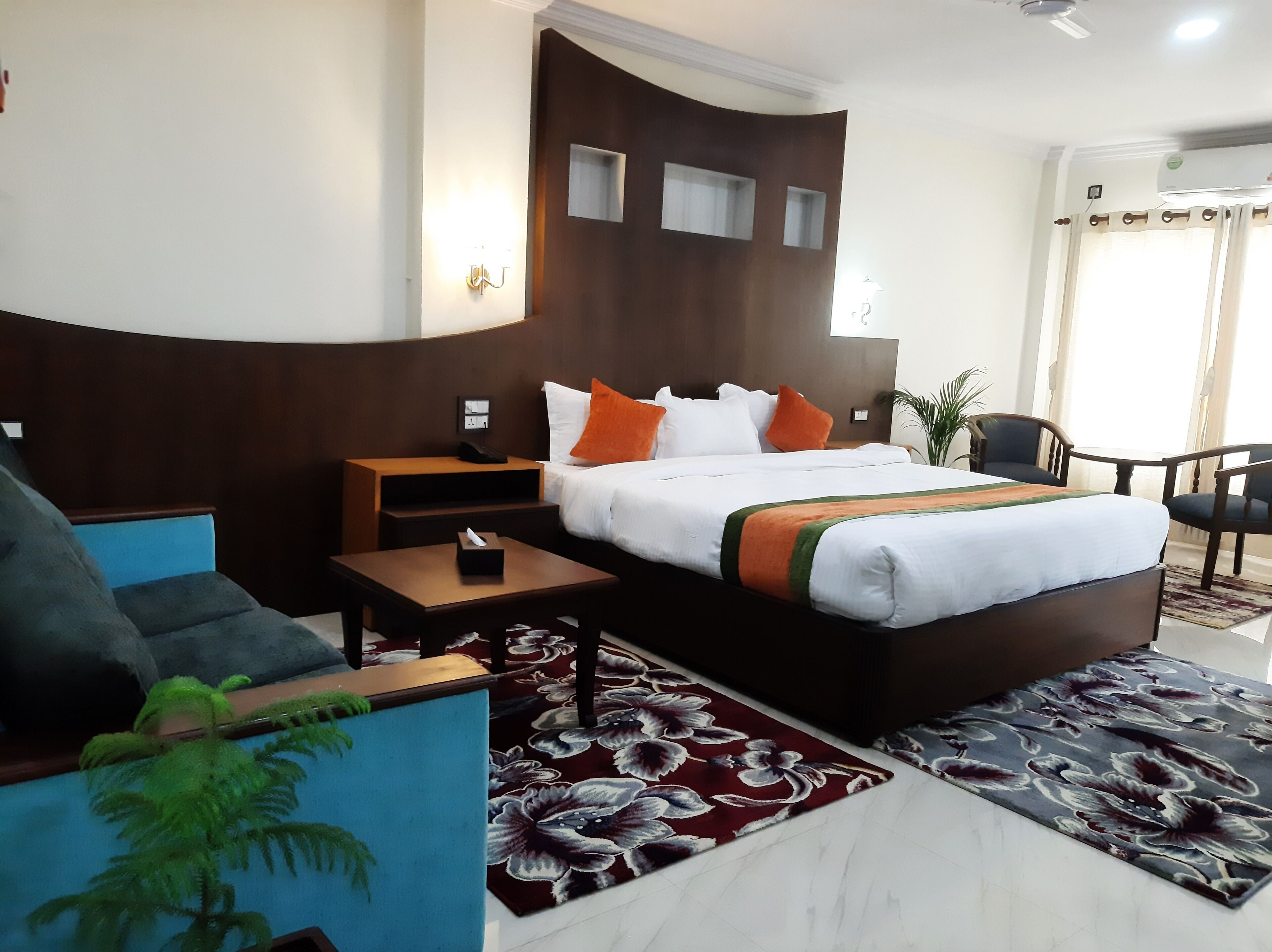Gautam Buddha Airport Hotel