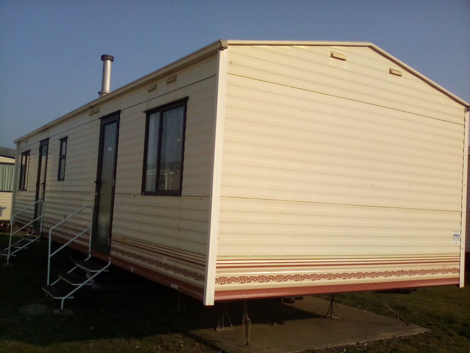 Stunning 3-bed Caravan in Camber Kitesurf Family