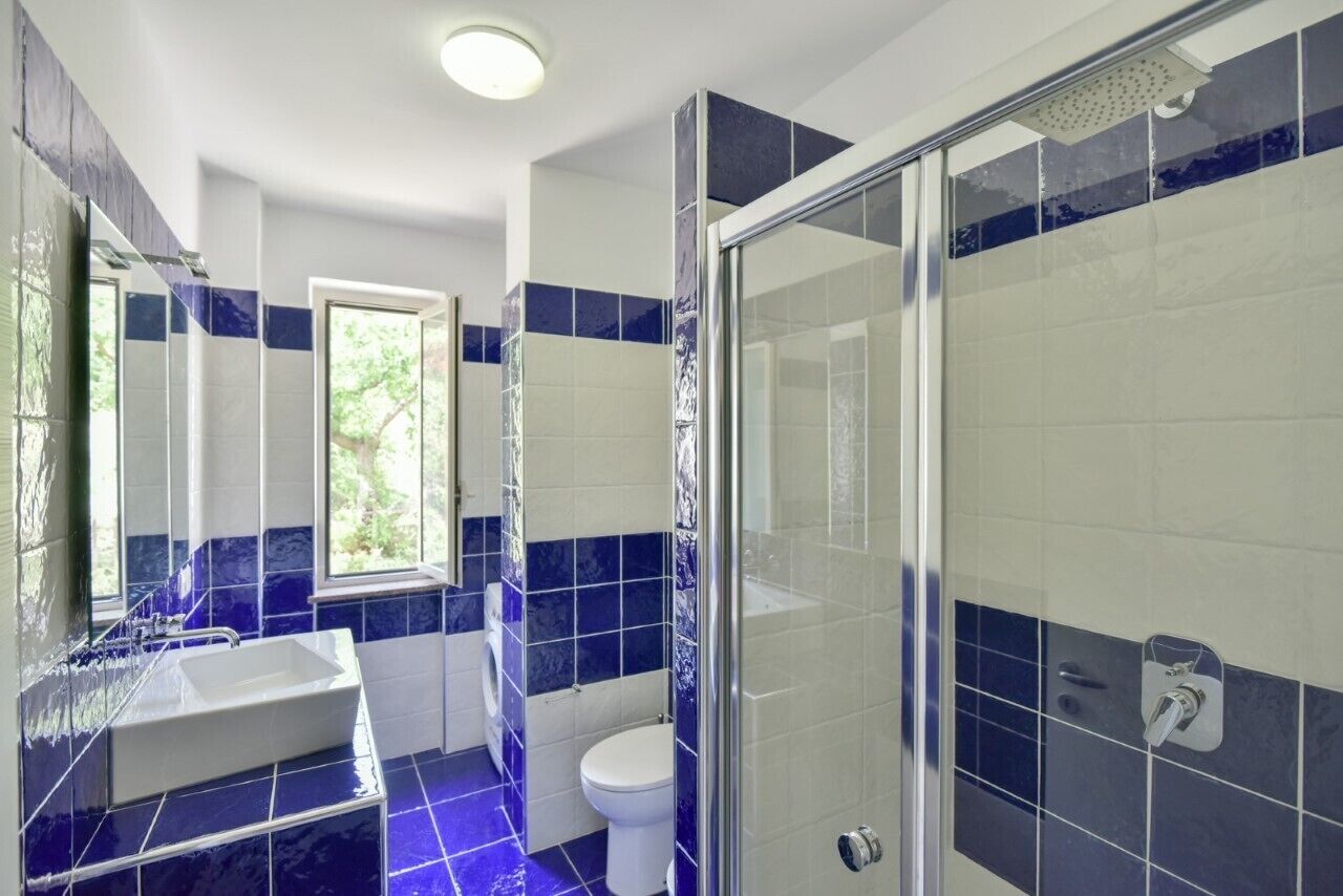 ヘアドライヤー、タオル