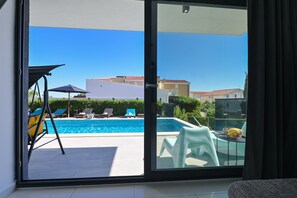 Piscine extérieure, piscine chauffée