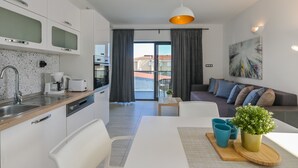 Interior - Villa Vistamar with private heated pool for 16 (Novalja)