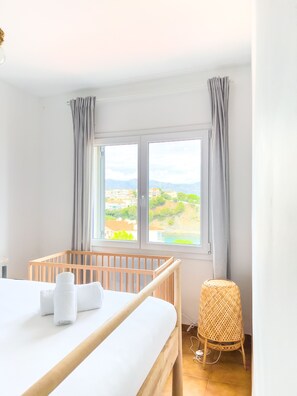 2 chambres, Wi-Fi gratuit, draps fournis