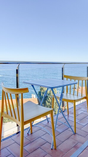 Outdoor dining - Majordoms - Cau del Llop, Llaça (Llança)