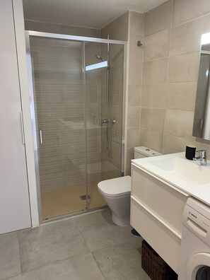 Douche, papier toilette