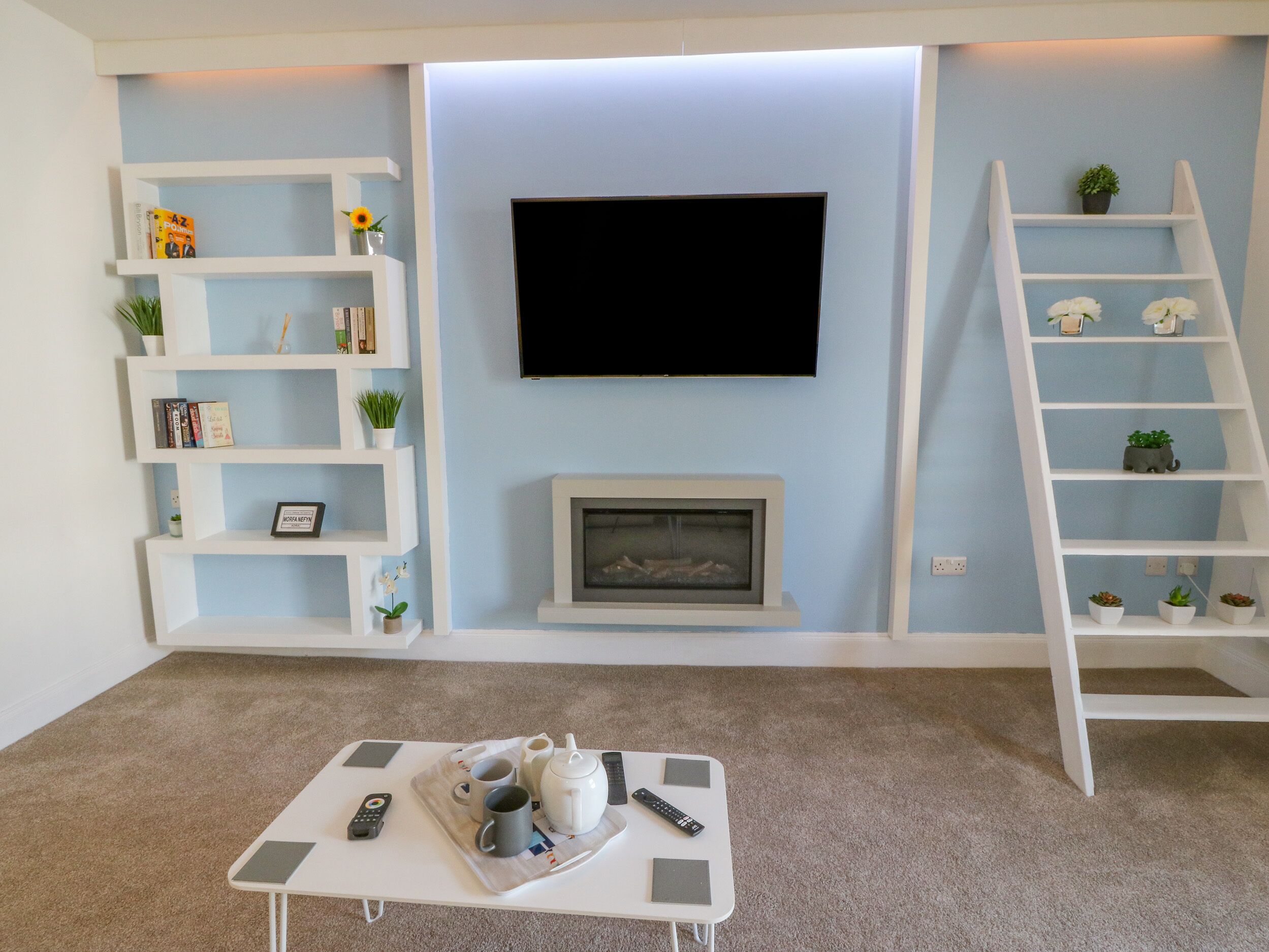 Cottage | Interior