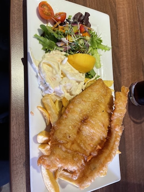 Mittagessen und Abendessen