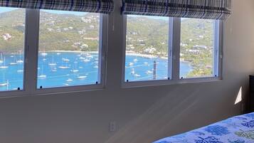 4 chambres, coffres-forts dans les chambres, bureau, Wi-Fi gratuit