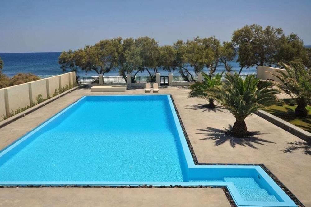 Santorini Beach Villa by Fantasia Villas