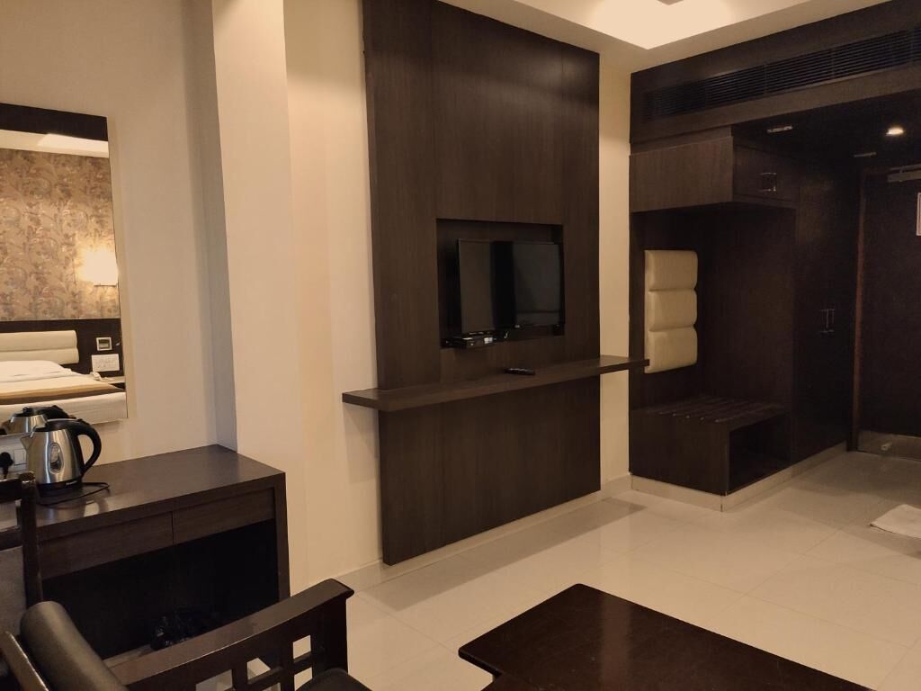 premium double or twin room | blackout curtains, iron/ironing board, free wifi