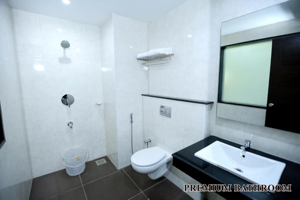 shower, free toiletries, hair dryer, bathrobes