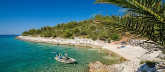 Luxury villa located directly by the sea with Sauna and Whirlpool