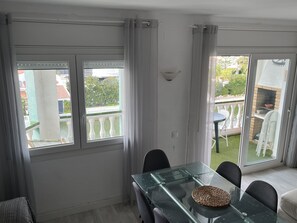 Dineren