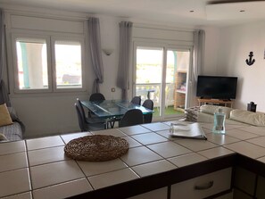 Smart TV - Le Marinola Empuriabrava Port - 69m2- Main canal view - Central beach 400m (Empuriabrava)