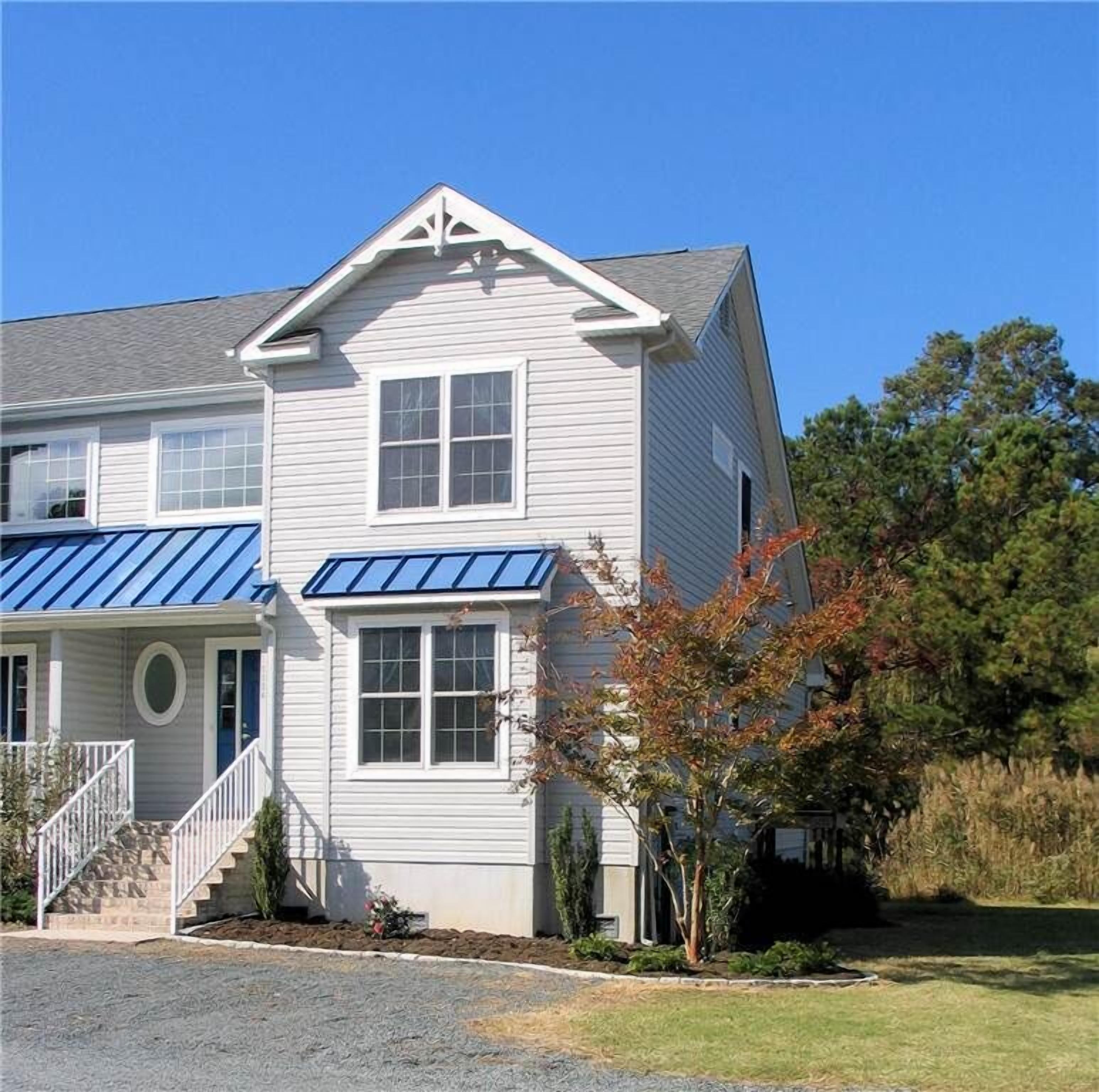 Bay Pony - Water Front - Duplex