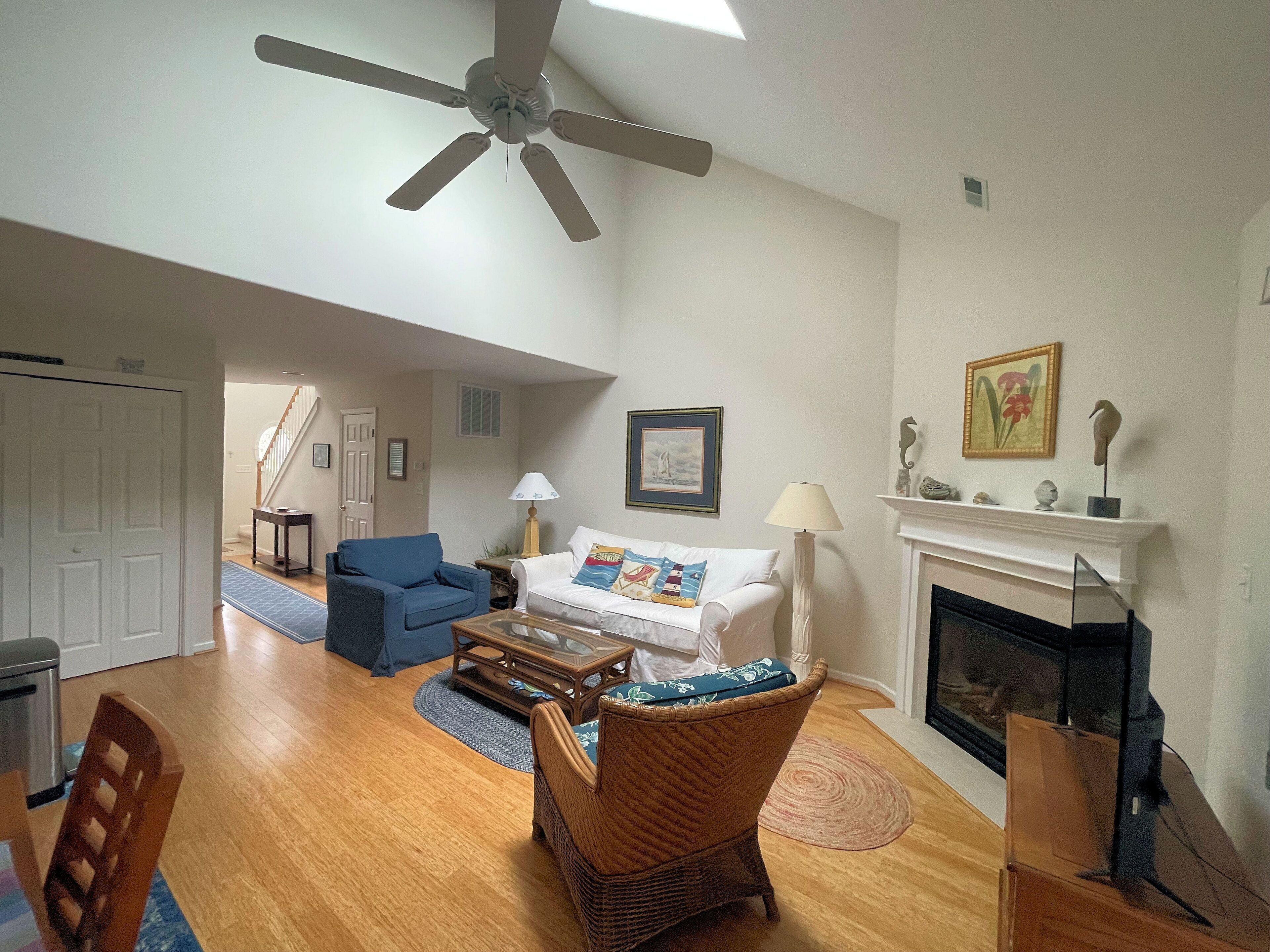 Bay Pony - Water Front - Duplex