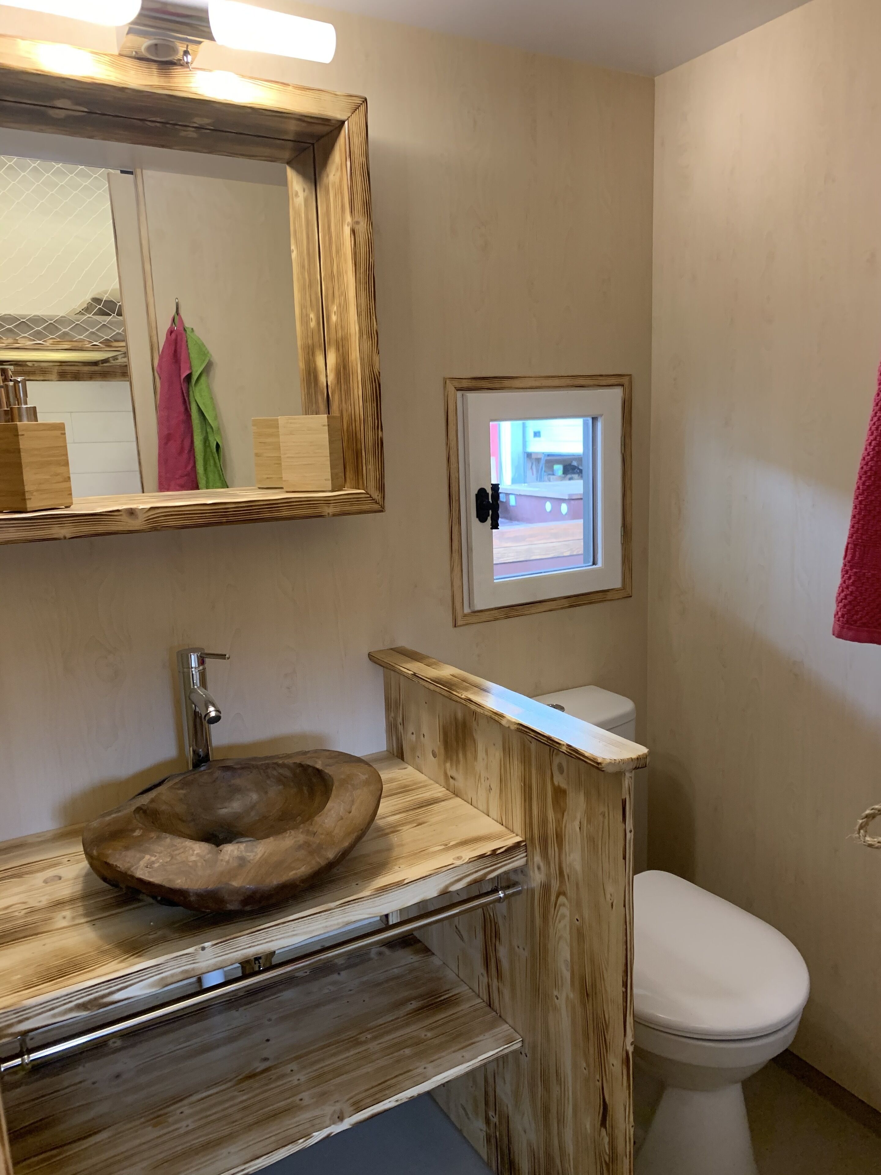 Shower, towels, soap, toilet paper