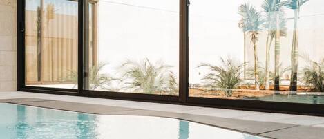 Couples treatment rooms, sauna, hot tub, steam room, Turkish bath