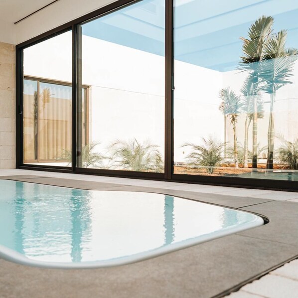 Behandlungsräume für Paare, Sauna, Whirlpool, Dampfbad