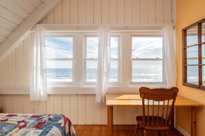 4 sovrum, resesäng, internet och sängkläder