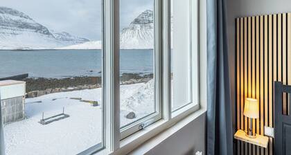 Stöð Guesthouse & Aparments