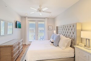 4 bedrooms, Internet, bed sheets