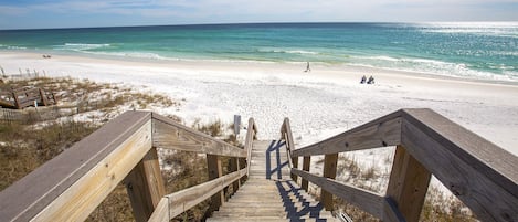 Playa en los alrededores