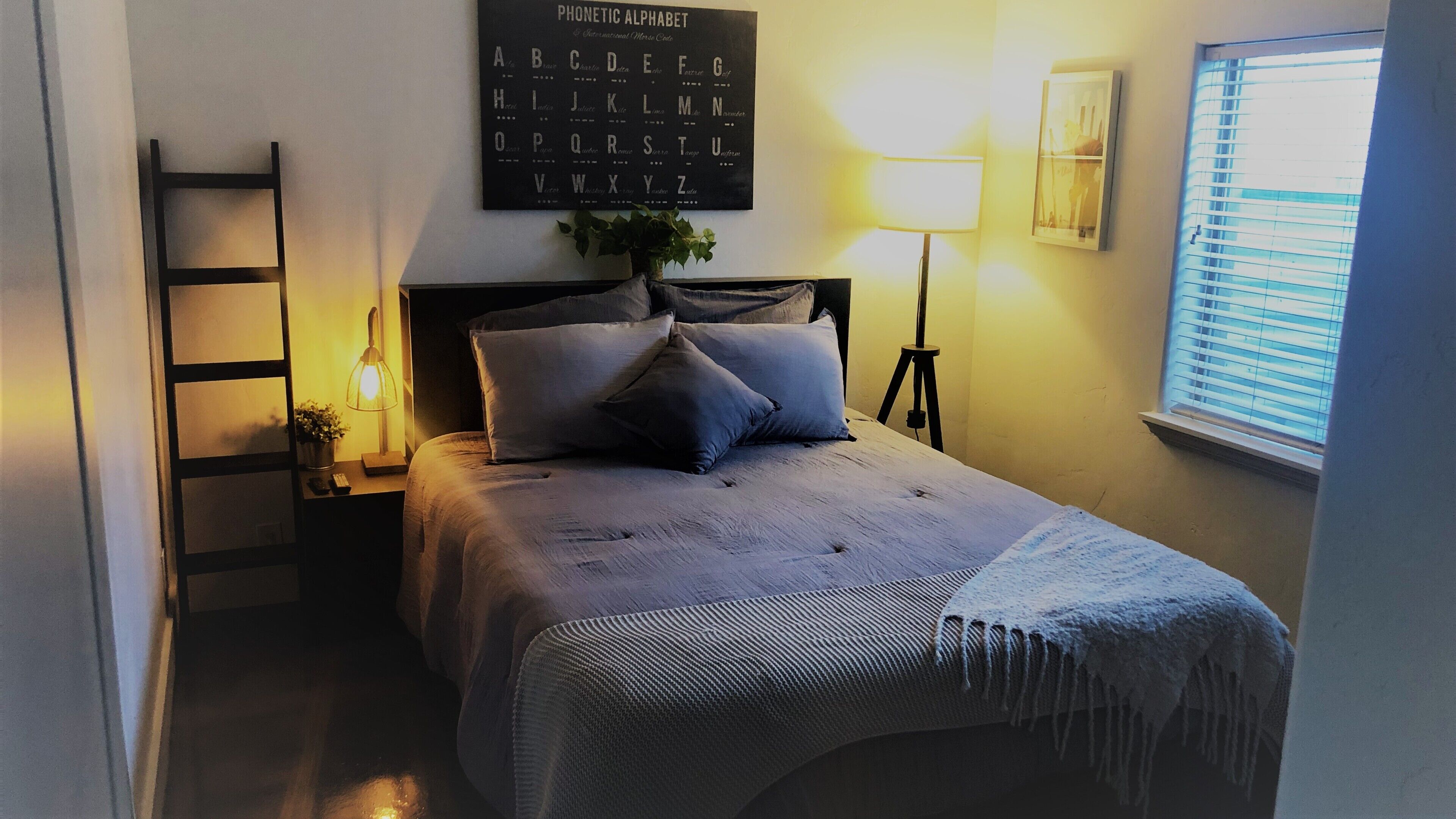 4 Miles from cottonwood canyon - beautiful 2 bed (sleeps 6)