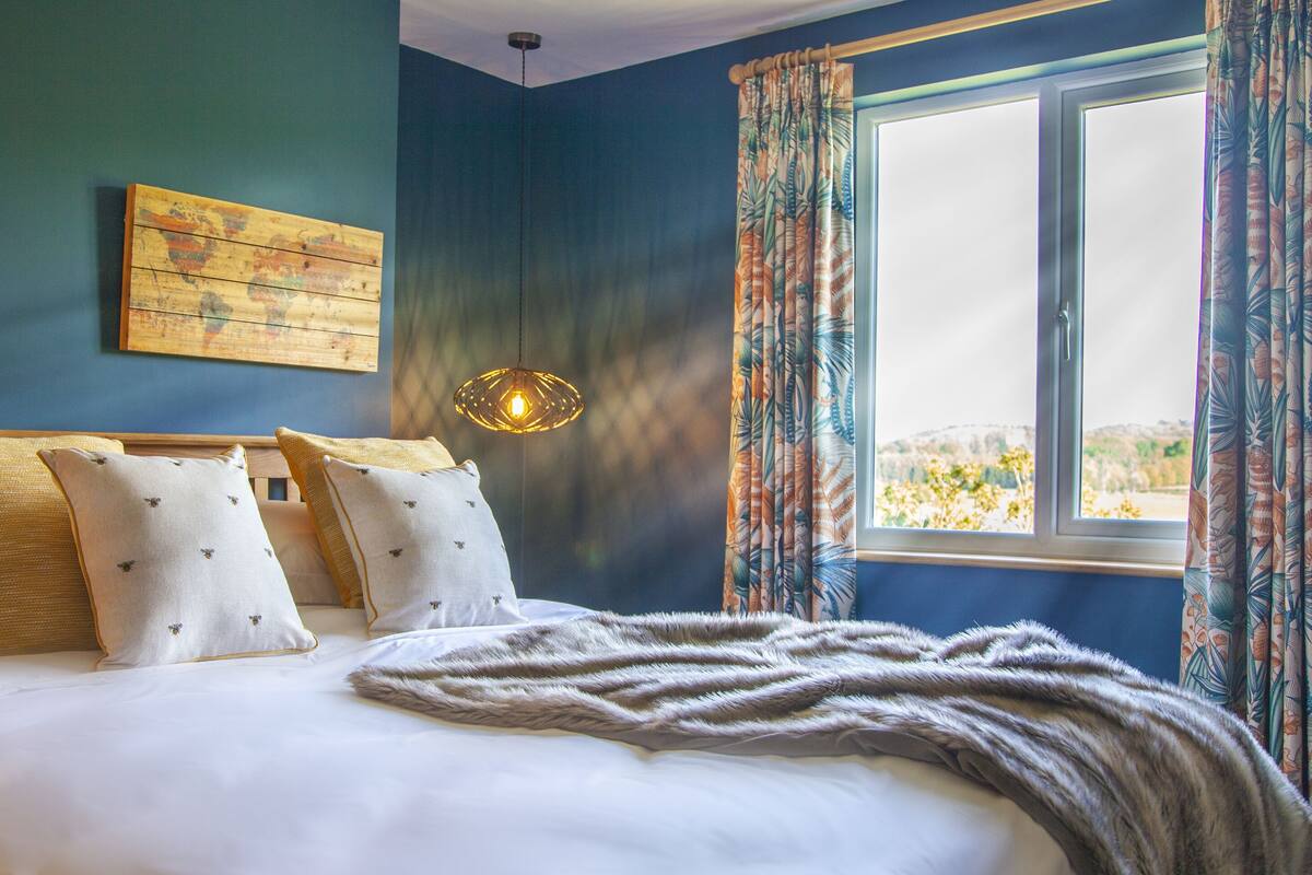 Casa de campo de lujo | Tabla de planchar con plancha, wifi gratis y ropa de cama