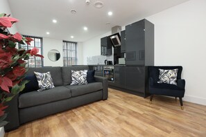 1 ห้องนอน, เตารีด/โต๊ะรีดผ้า, Wi-Fi ฟรี, ผ้าปูที่นอน