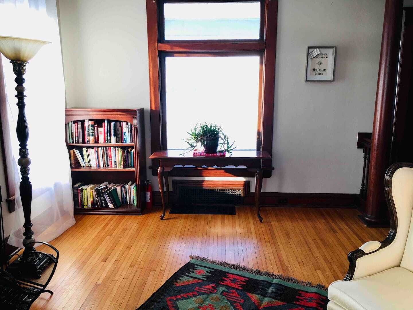 Historical Princeton House and Pet Friendly!