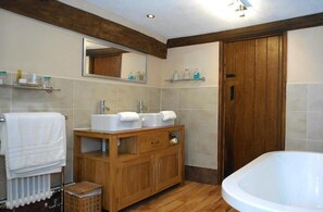 Charles II Room | Bathroom | Hair dryer, bathrobes, towels