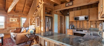 Luxury Log Cabin with Copper Tub