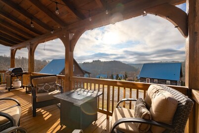 Luxury Log Cabin with Copper Tub