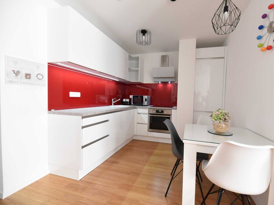 Appartement (One Bedroom Apartment) | Privékeuken | Een koelkast