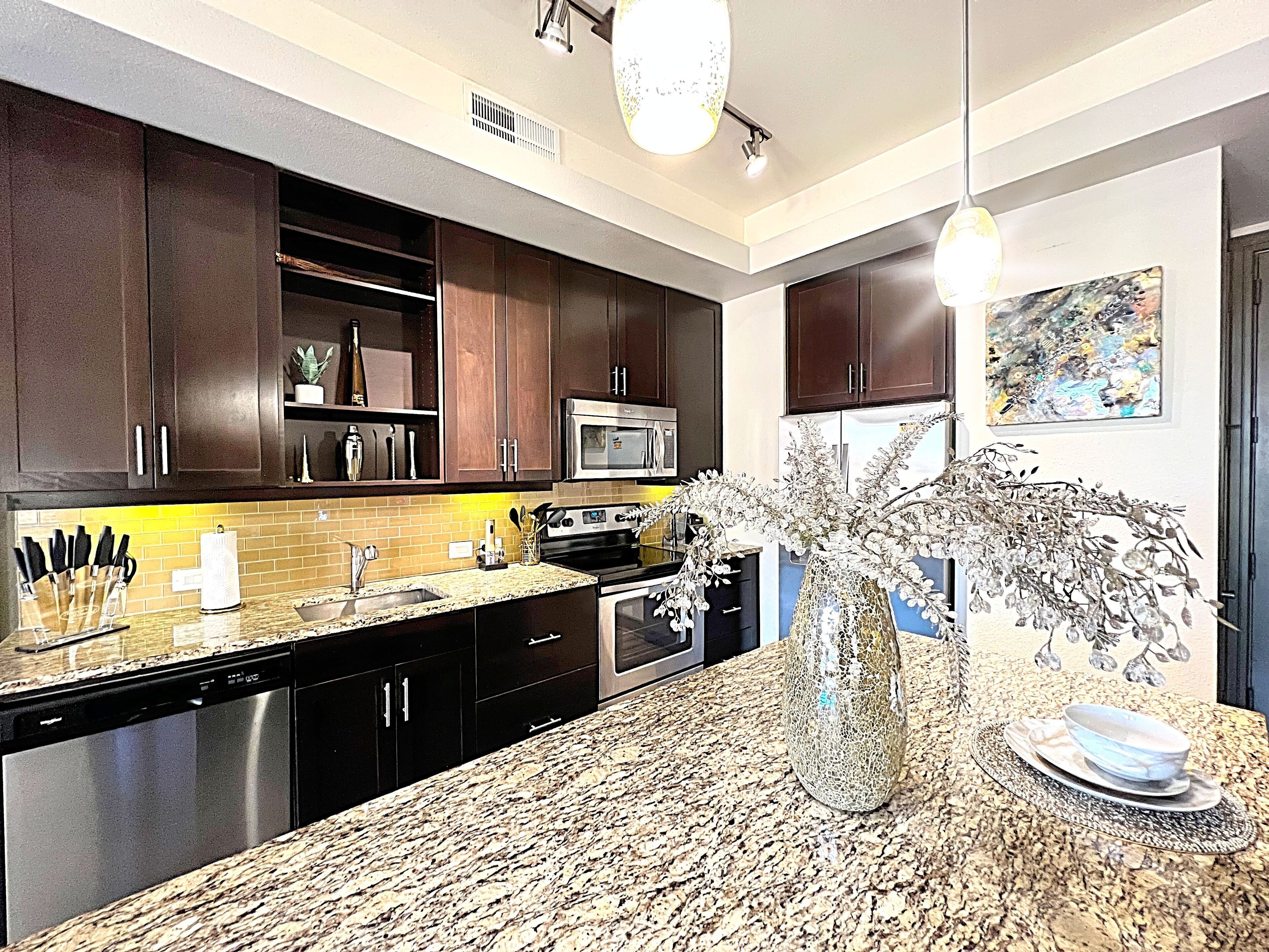 Luxury Condo On Rock Rose Domain ATX