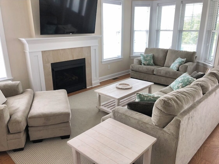 Beautiful Newer Construction 5 Br 3.5 Bath - Ocean City, NJ