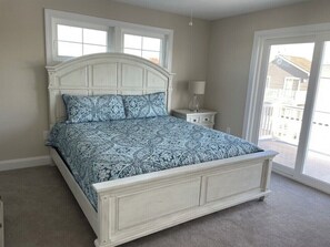 5 habitaciones, tabla de planchar con plancha y wifi 