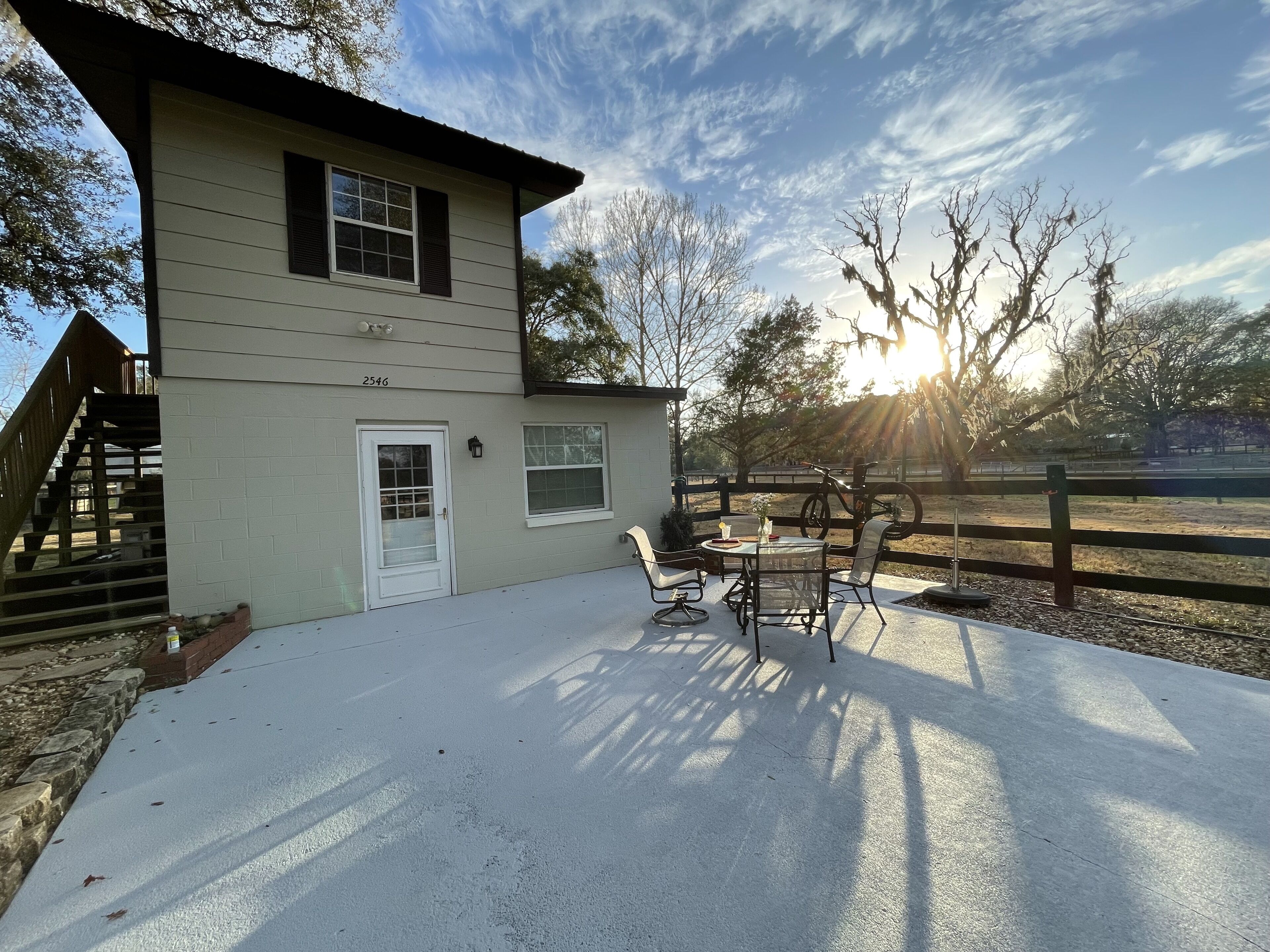 Comfortable studio located on 3.25 pastured acres on a private farm.