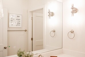 Casa de ciudad, 4 habitaciones | Baño | Toallas 