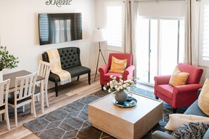 Townhome, 4 Bedrooms | Living room - Game Getaway by Freedom Vacation Rentals (Washington)