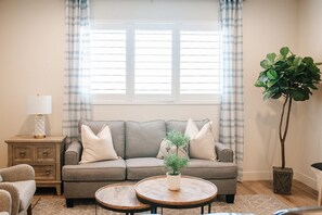 Townhome, 4 Bedrooms | Living room - Magnolia by Freedom Vacation Rentals (Washington)