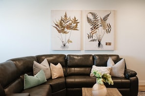 Townhouse, 4 soverom | Oppholdsrom
