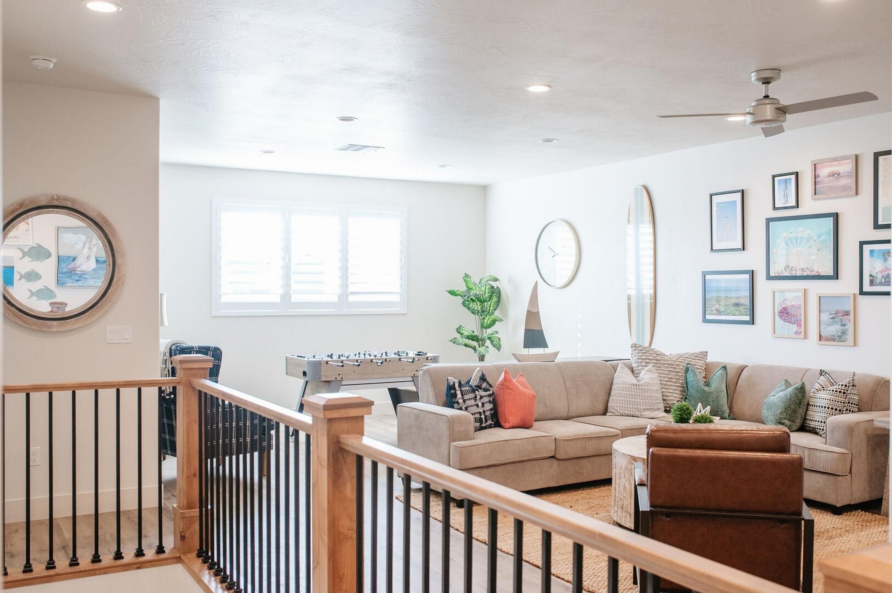 Townhome, 4 Bedrooms | Living room