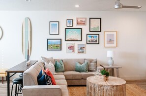 Townhome, 4 Bedrooms | Living room - California Dreamin' by Freedom Vacation Rentals (Washington)